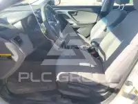 2016 Hyundai Elantra photo