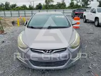 2016 Hyundai Elantra photo