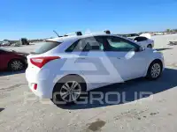 2016 Hyundai Elantra фото
