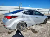 2016 Hyundai Elantra фото