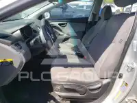 2016 Hyundai Elantra фото