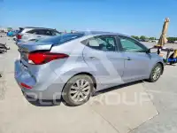 2016 Hyundai Elantra фото