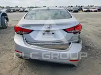 2016 Hyundai Elantra photo
