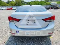2016 Hyundai Elantra фото