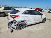 2016 Hyundai Elantra фото