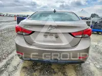 2016 Hyundai Elantra фото
