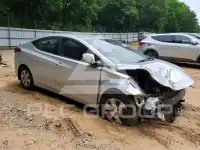 2016 Hyundai Elantra фото