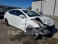 2016 Hyundai Elantra фото