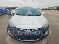 2016 Hyundai Elantra photo