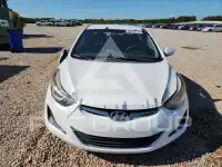 2016 Hyundai Elantra фото