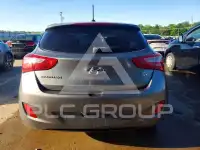 2016 Hyundai Elantra фото