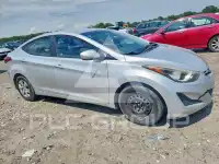 2016 Hyundai Elantra photo