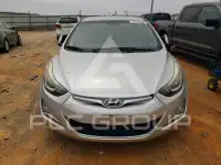 2016 Hyundai Elantra photo