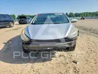 2016 Hyundai Elantra фото