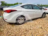 2016 Hyundai Elantra photo