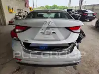 2016 Hyundai Elantra фото