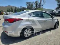 2016 Hyundai Elantra фото