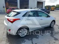 2016 Hyundai Elantra photo