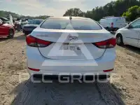 2016 Hyundai Elantra photo
