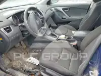 2016 Hyundai Elantra фото