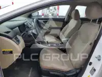 2016 Hyundai Elantra фото