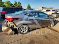2016 Hyundai Elantra фото