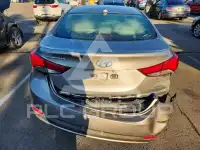 2016 Hyundai Elantra фото