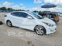 2016 Hyundai Elantra фото