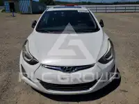 2016 Hyundai Elantra photo