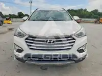 2016 Hyundai Santa Fe photo