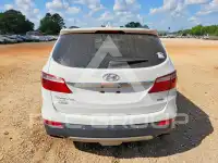 2016 Hyundai Santa Fe photo