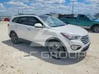 2016 Hyundai Santa Fe photo