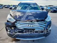 2016 Hyundai Santa Fe photo