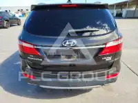 2016 Hyundai Santa Fe photo