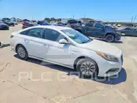 2016 Hyundai Sonata photo