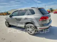 2016 Volkswagen Touareg фото