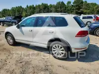 2016 Volkswagen Touareg фото