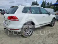 2016 Volkswagen Touareg фото