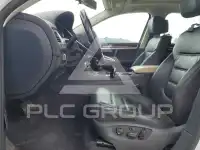 2016 Volkswagen Touareg фото