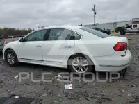 2016 Volkswagen Passat photo