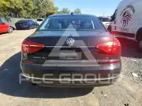 2016 Volkswagen Passat фото