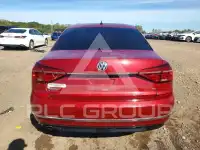2016 Volkswagen Passat photo