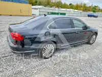 2016 Volkswagen Passat фото