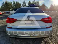 2016 Volkswagen Passat фото