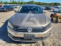 2016 Volkswagen Passat фото