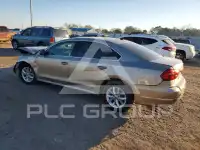 2016 Volkswagen Passat photo