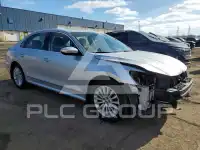 2016 Volkswagen Passat photo