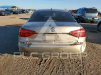 2016 Volkswagen Passat photo