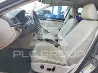 2016 Volkswagen Passat photo