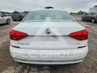 2016 Volkswagen Passat фото
